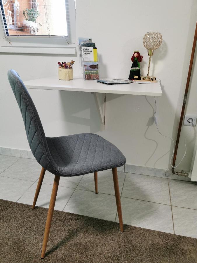Studio Apartman Krosna Perusic 外观 照片