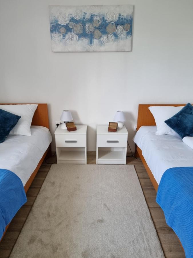 Studio Apartman Krosna Perusic 外观 照片